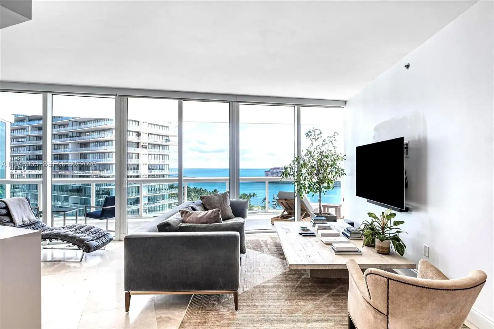 1000 S Pointe Dr # 1205, Miami Beach FL 33139 photo 3