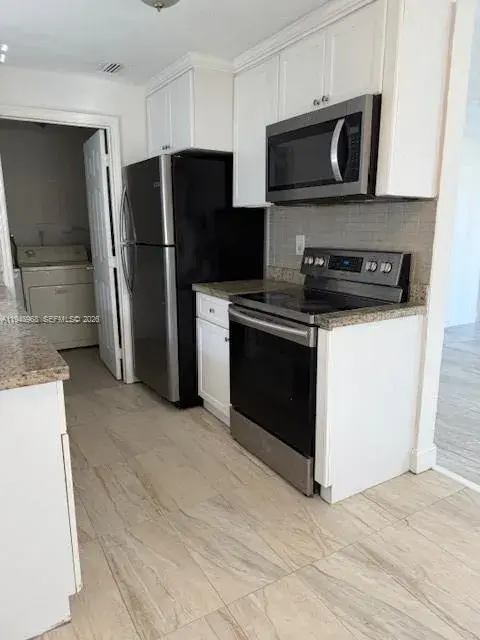 2901 NW 7 CT # 2901, Fort Lauderdale FL 33311