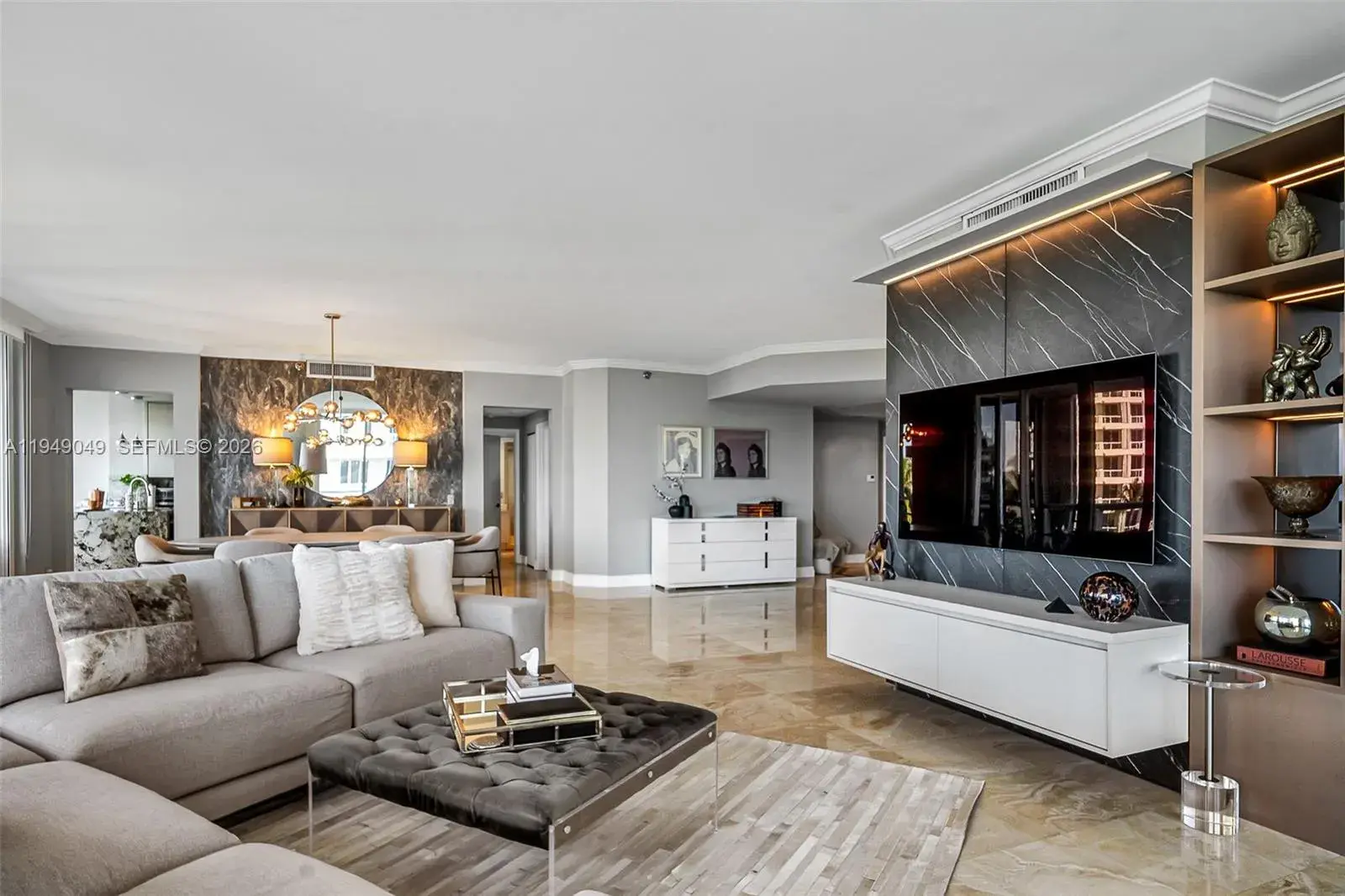 21150 Point Pl # 702, Aventura FL 33180