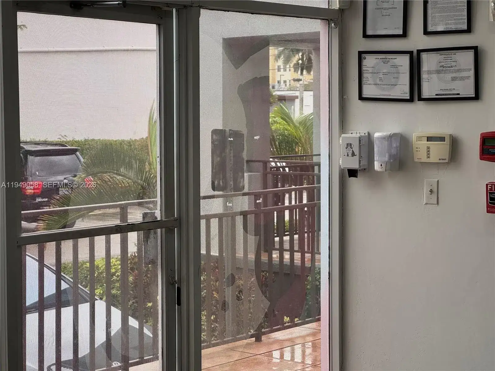 8347 NW 36th St, Doral FL 33166 photo 2