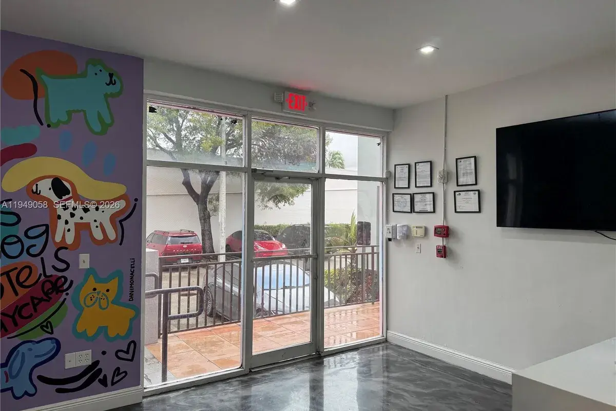 8347 NW 36th St, Doral FL 33166