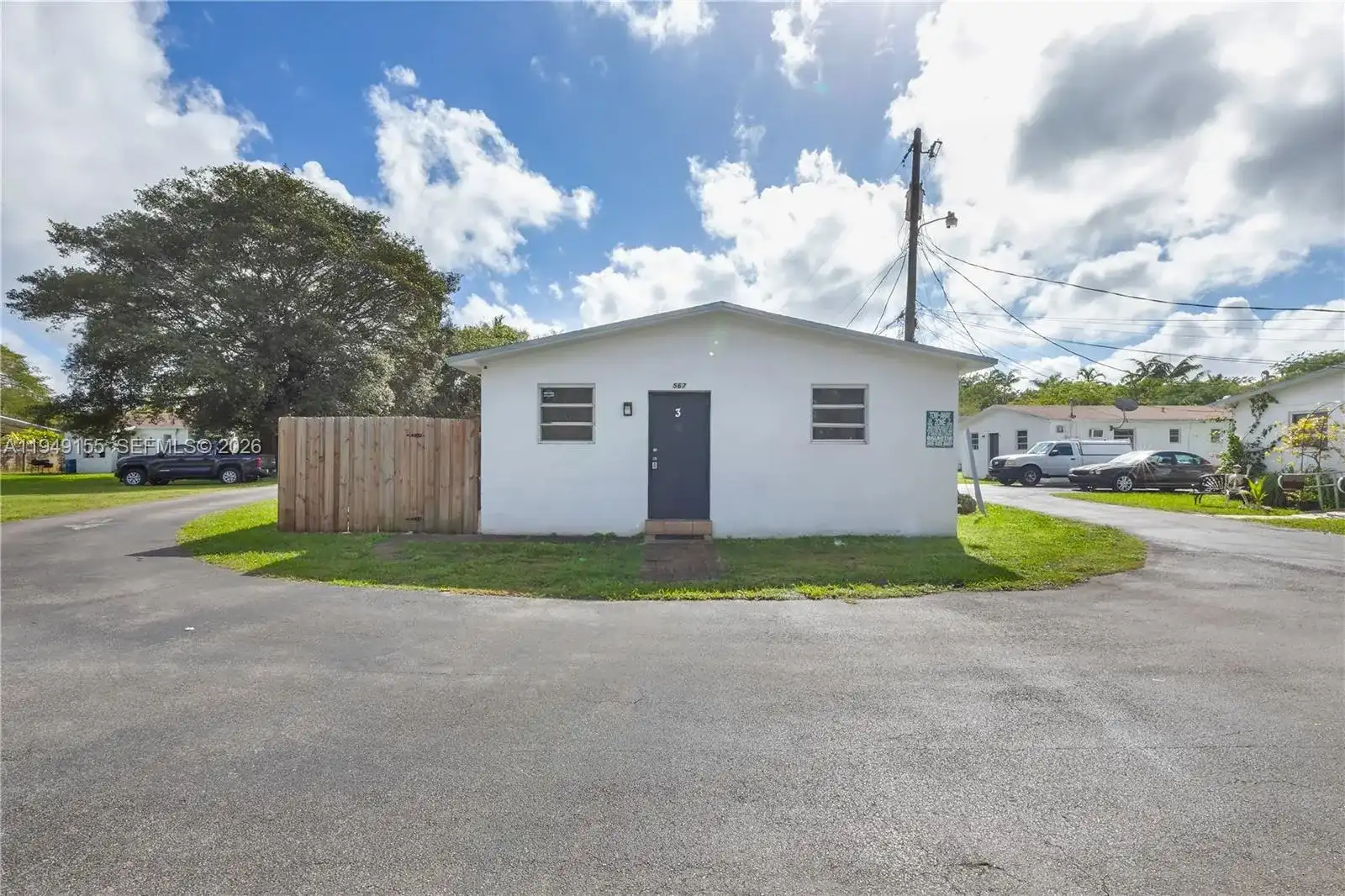 567 NW 90th St # 3, El Portal FL 33150