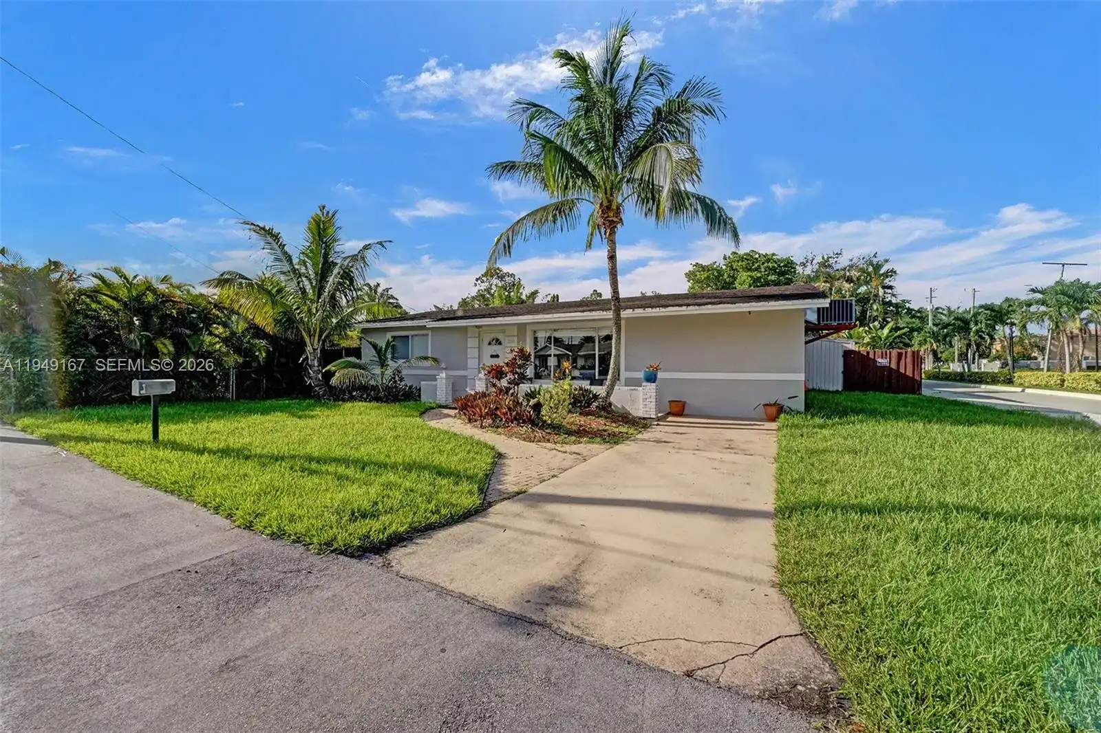 3730 SW 47th Ct # 0, Dania Beach FL 33312