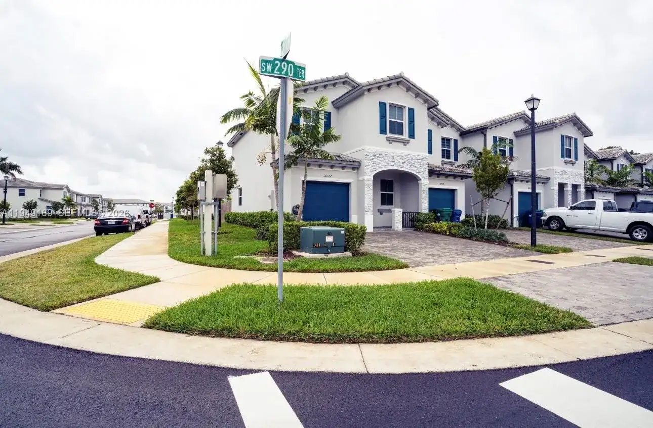 16222 SW 290th Ter, Homestead FL 33033 photo 3