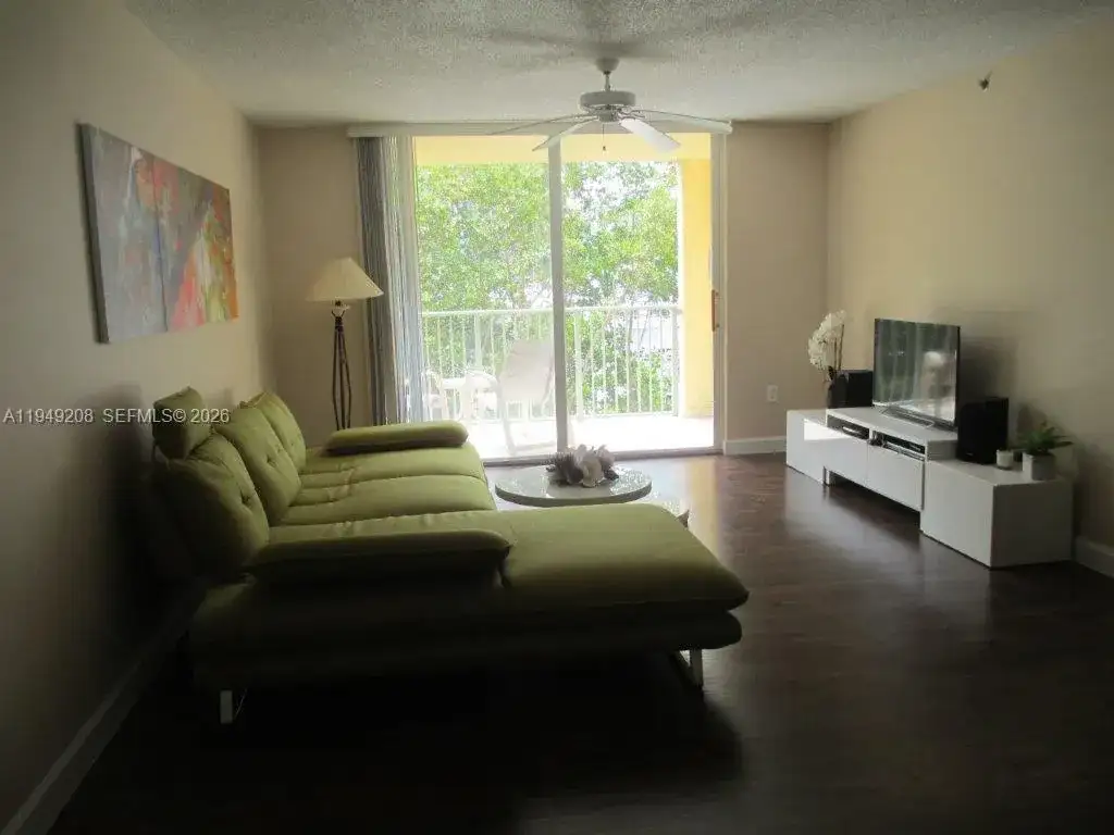 19901 E Country Club Dr # 2202, Aventura FL 33180 photo 4