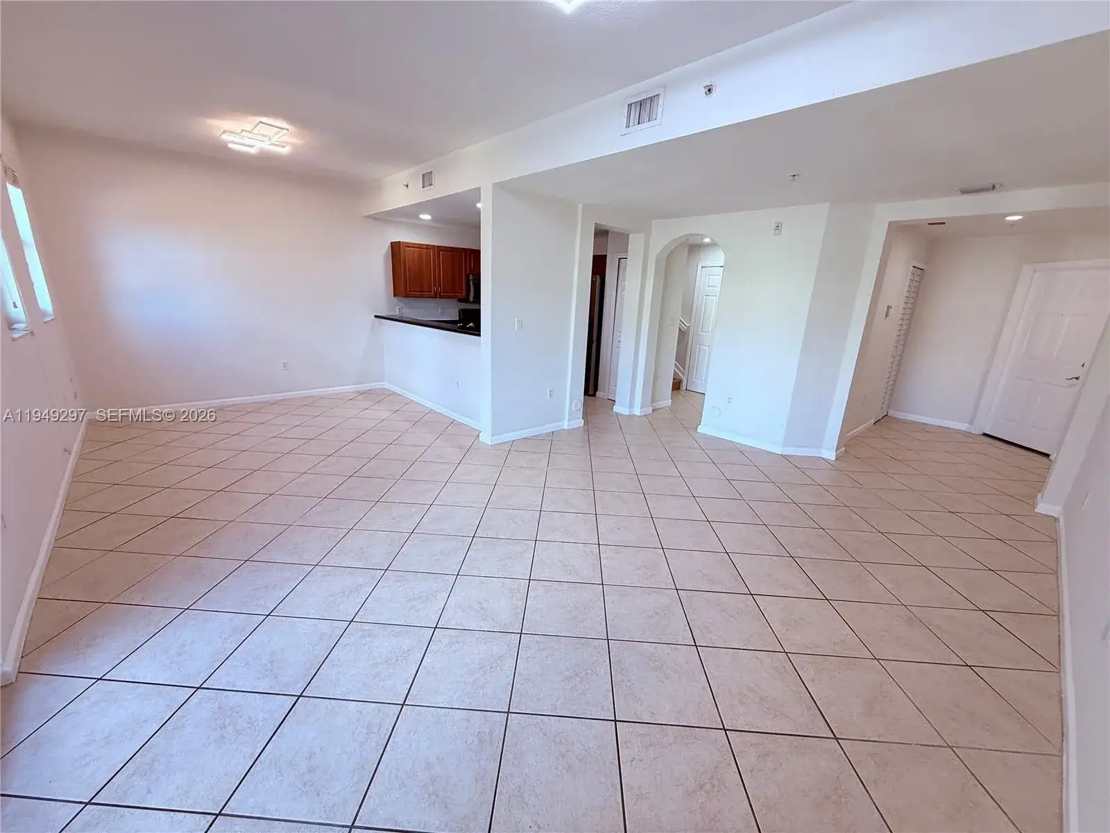 11202 NW 83 ST # 207, Doral FL 33178 photo 5