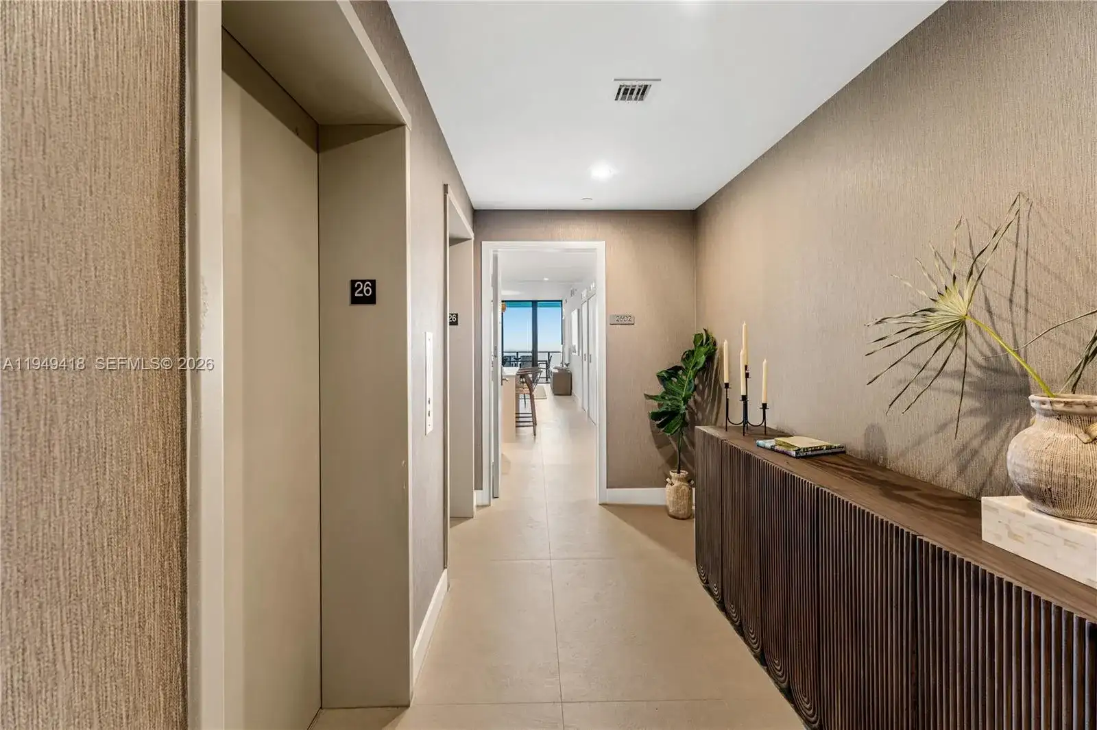 700 NE 24th St # 2602, Miami FL 33137 photo 2