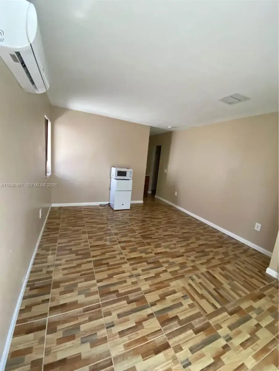 20440 SW 122nd Pl, Miami FL 33177 photo 5