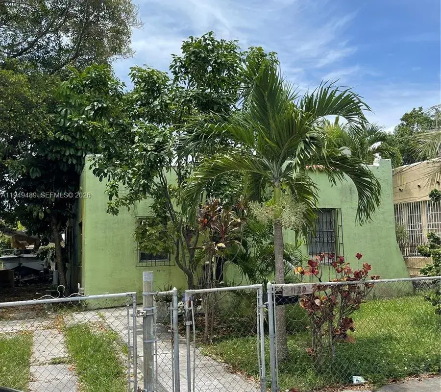 1120 NW 31st St, Miami FL 33127