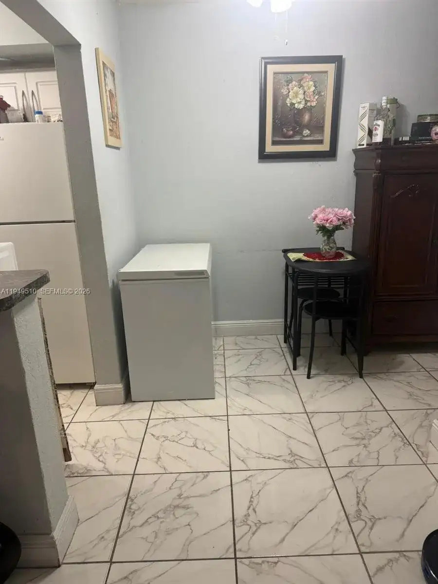 350 E 21st St # 108, Hialeah FL 33010 photo 5