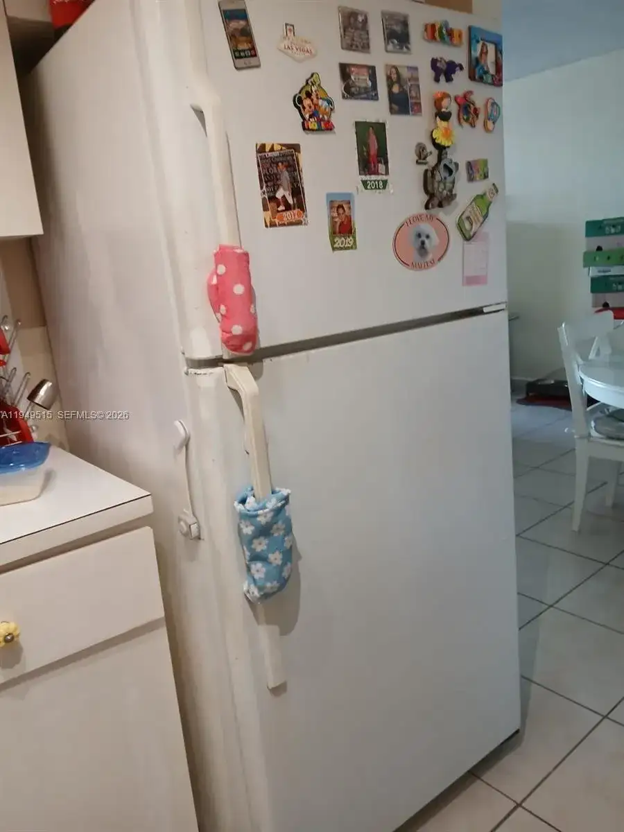 606 W 81st St # 402, Hialeah FL 33014 photo 2
