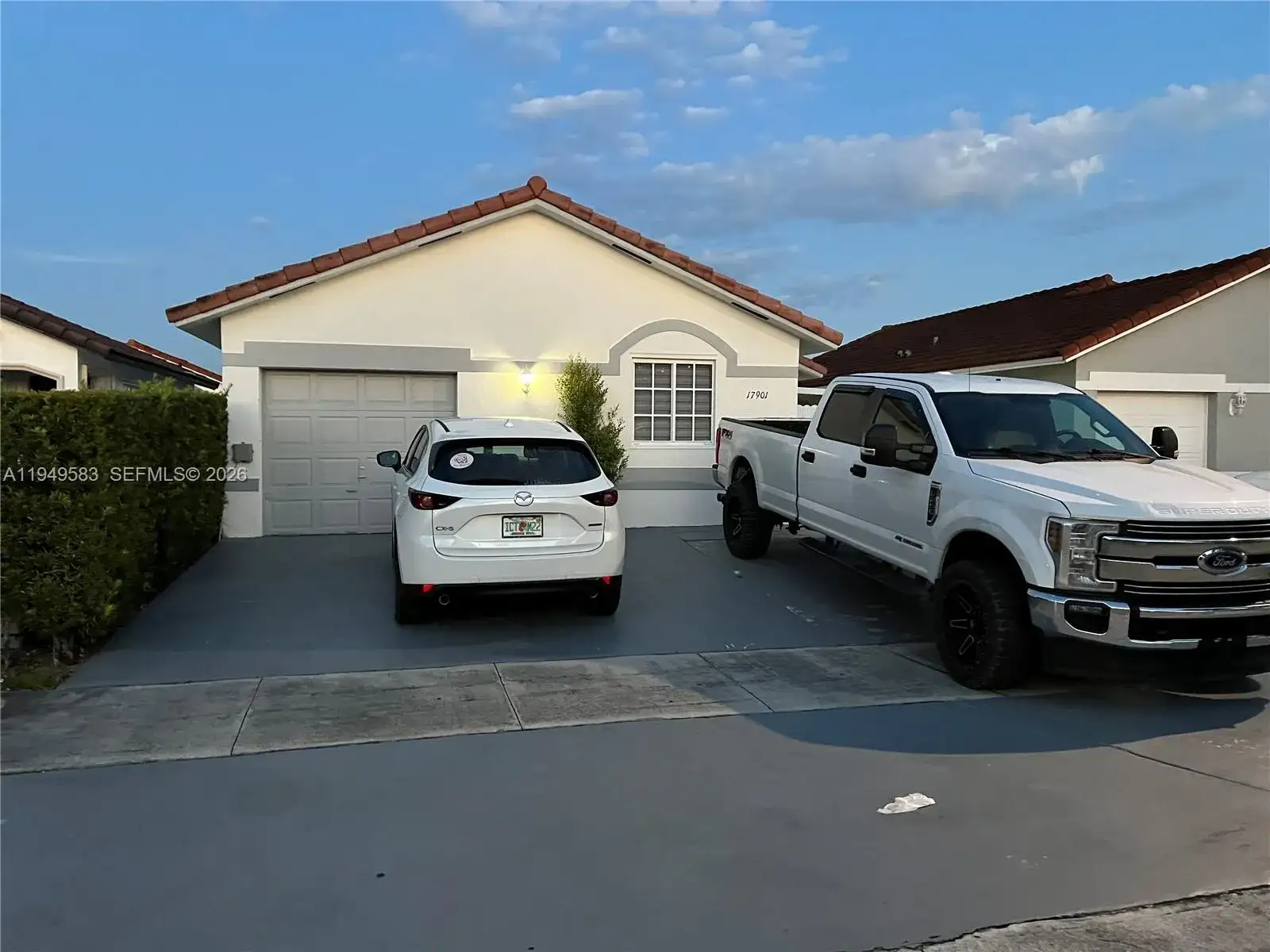 17901 SW 144th Ave, Miami FL 33177 photo 2