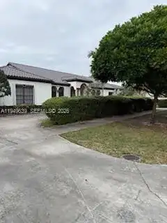 10060 SW 122nd Ave, Miami FL 33186 photo 3