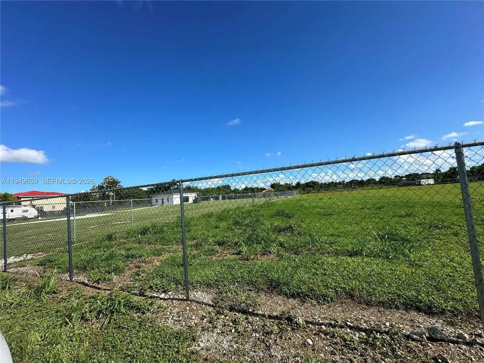 19690 SW 206th St, Miami FL 33187 photo 4