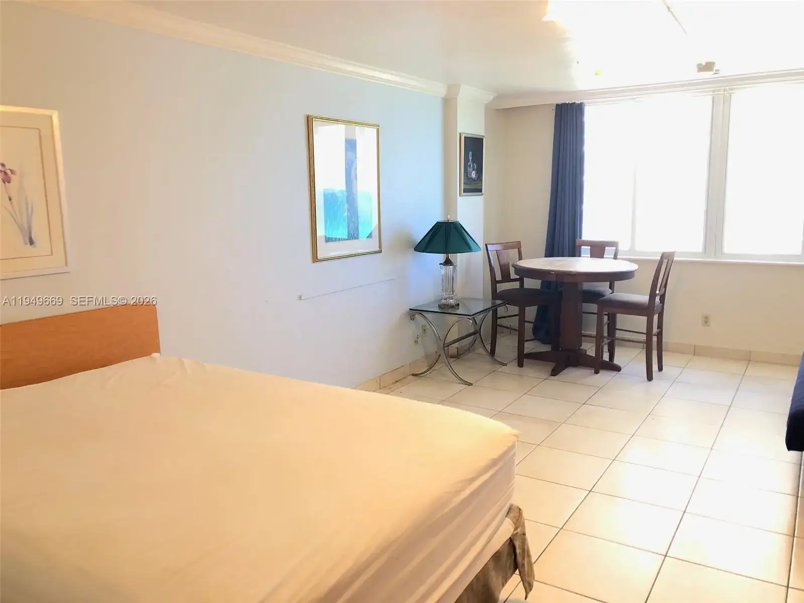 19201 Collins Ave # 823, Sunny Isles Beach FL 33160 photo 4