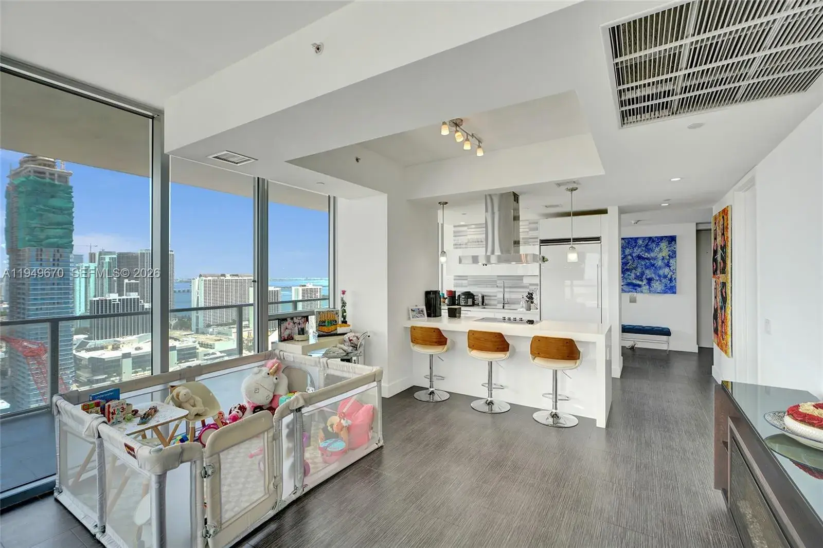 1100 Biscayne Blvd # 3708, Miami FL 33132