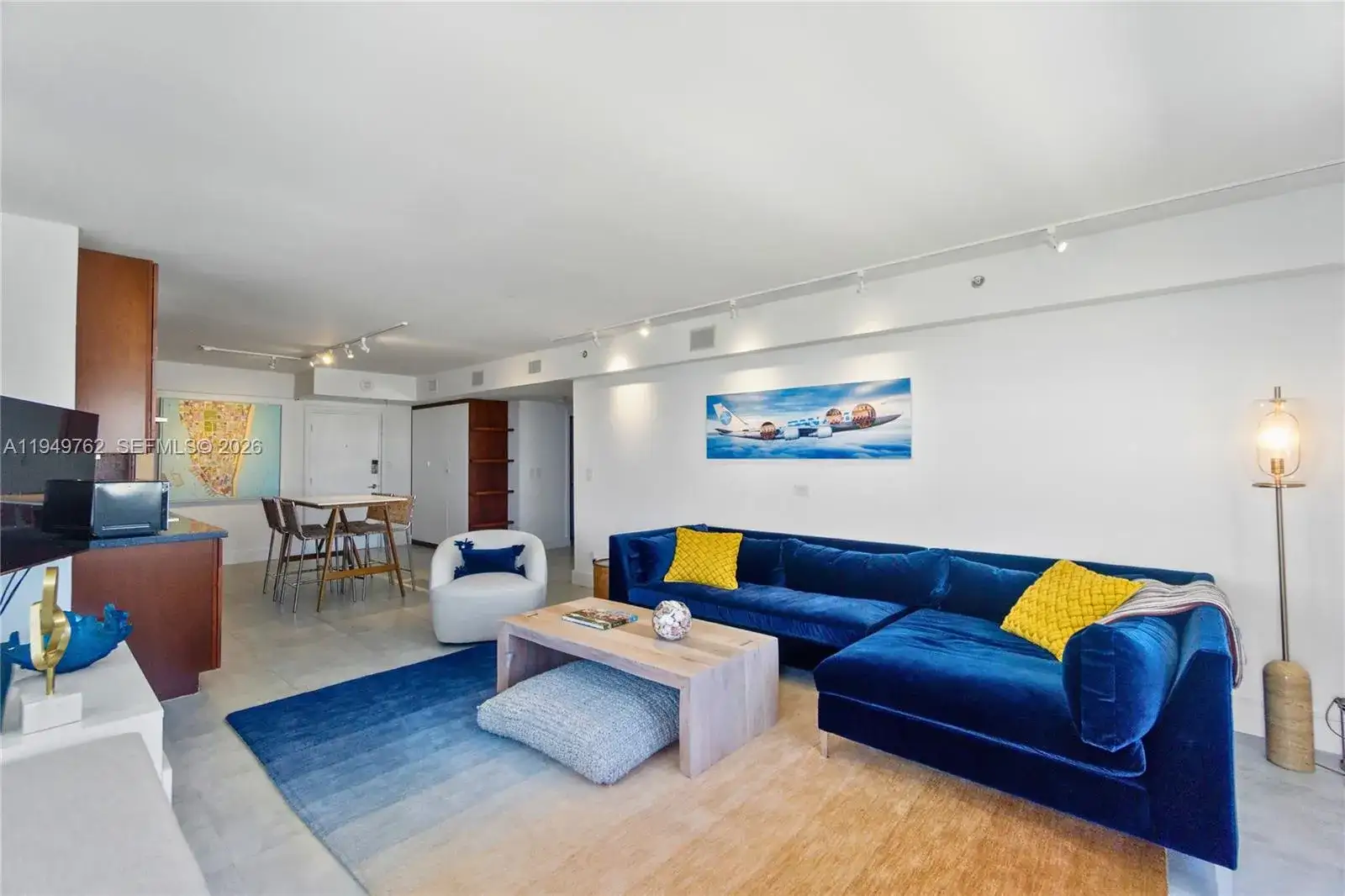 100 Lincoln Rd # 1447, Miami Beach FL 33139 photo 2
