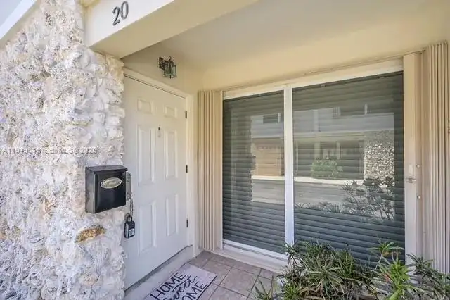 5555 N Ocean Blvd # 20, Lauderdale By The Sea FL 33308 photo 3