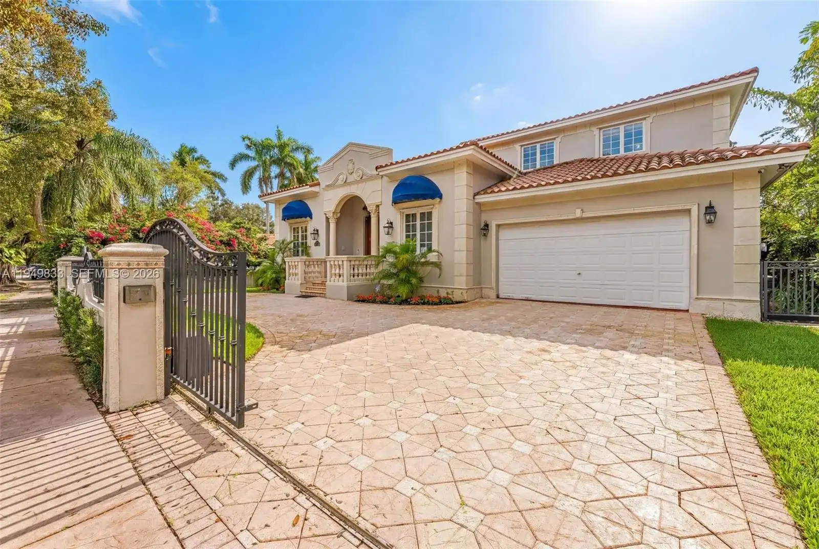 1334 Alhambra Cir, Coral Gables FL 33134 photo 2