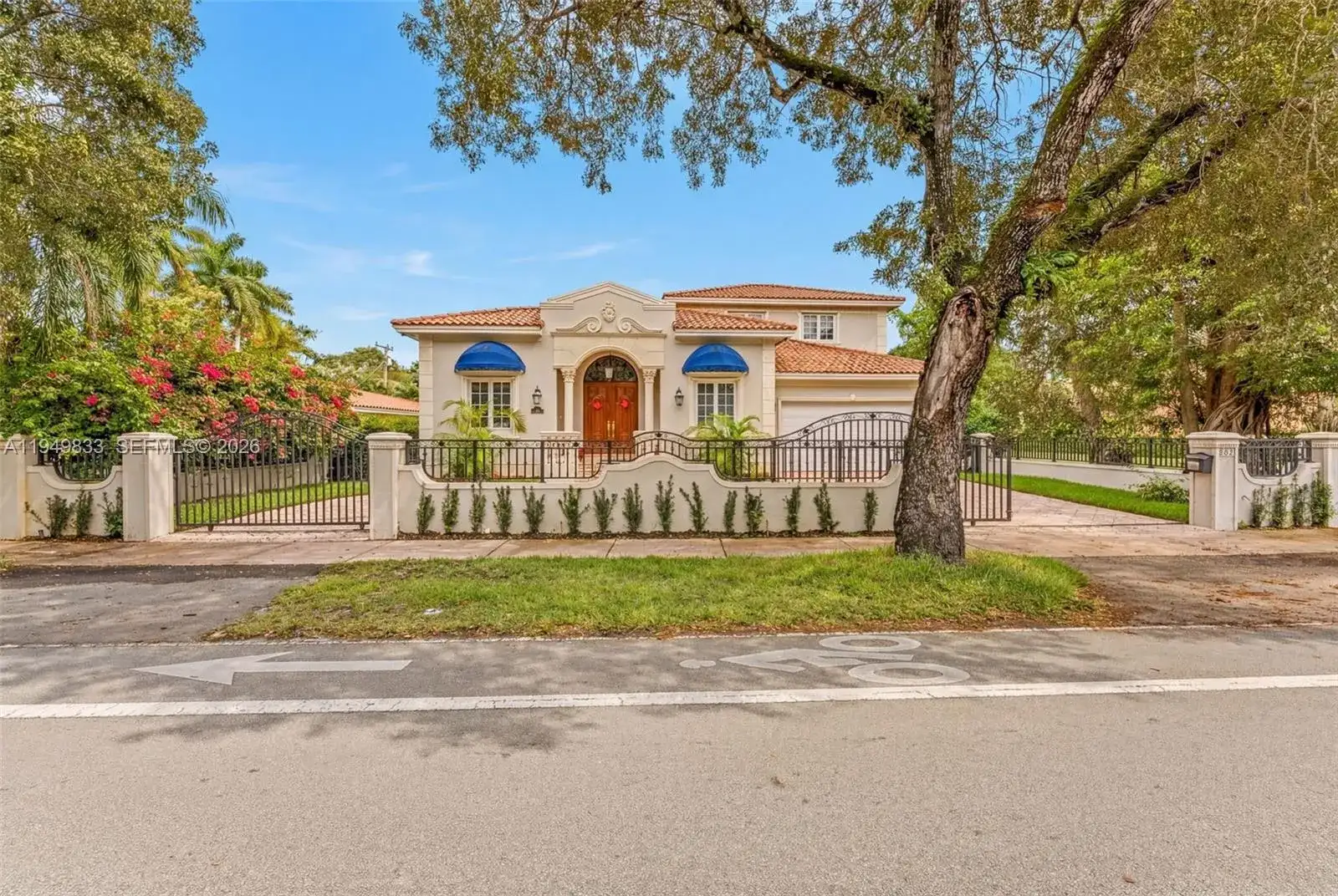 1334 Alhambra Cir, Coral Gables FL 33134 photo 3
