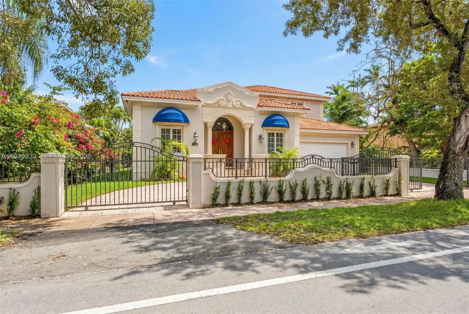 1334 Alhambra Cir, Coral Gables FL 33134 photo 4
