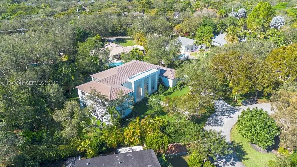 5940 SW 100th Ter, Pinecrest FL 33156 photo 4
