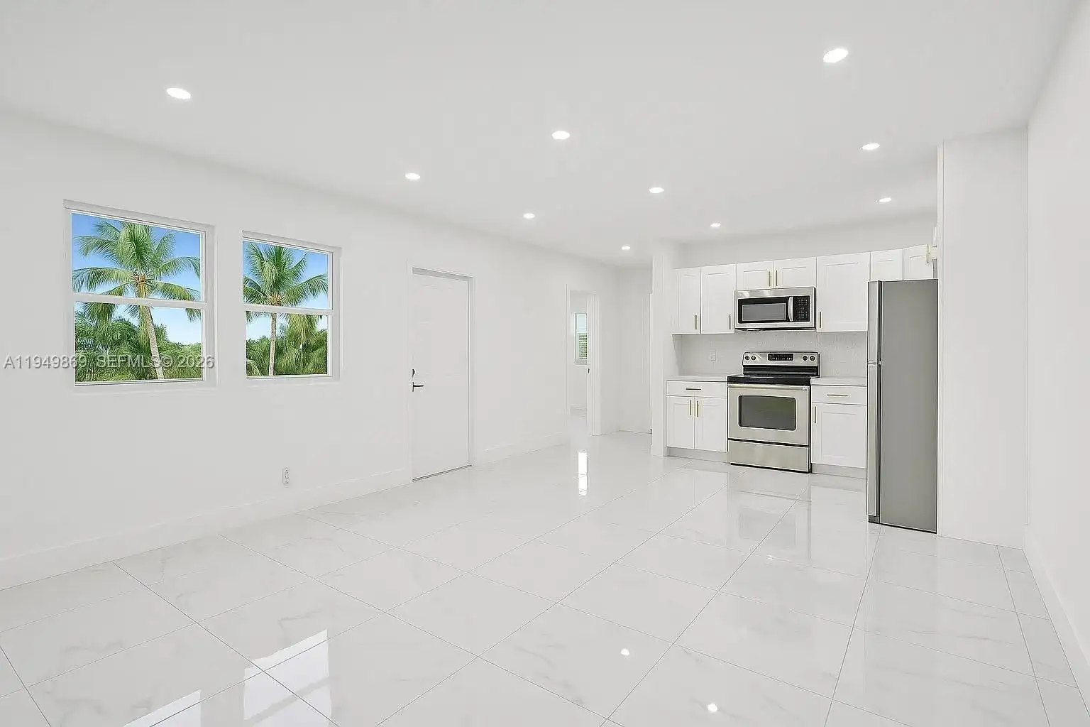 105 NW 14th Way # 4, Dania Beach FL 33004 photo 3