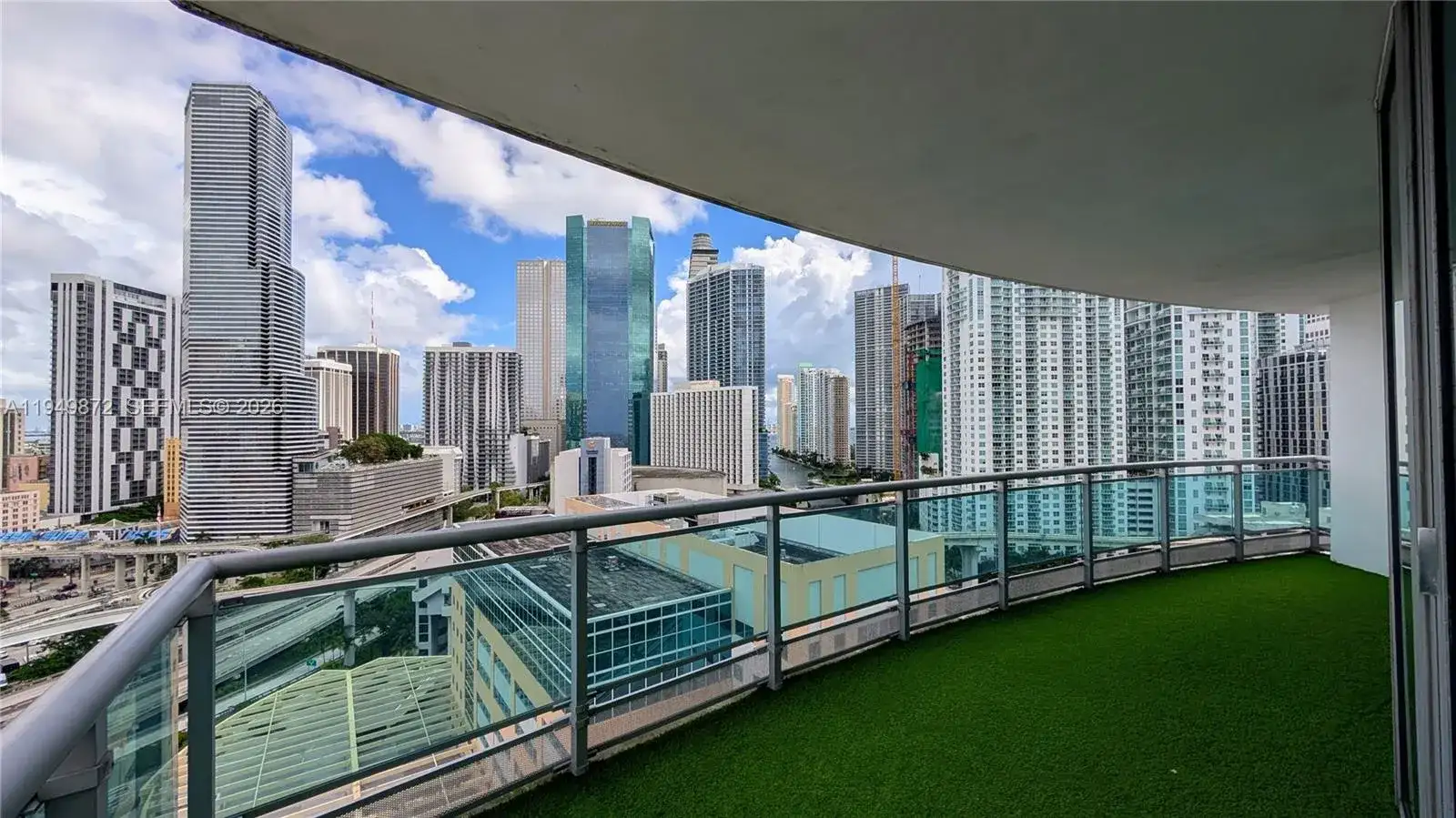 350 S Miami Ave # 1901, Miami FL 33130 photo 3