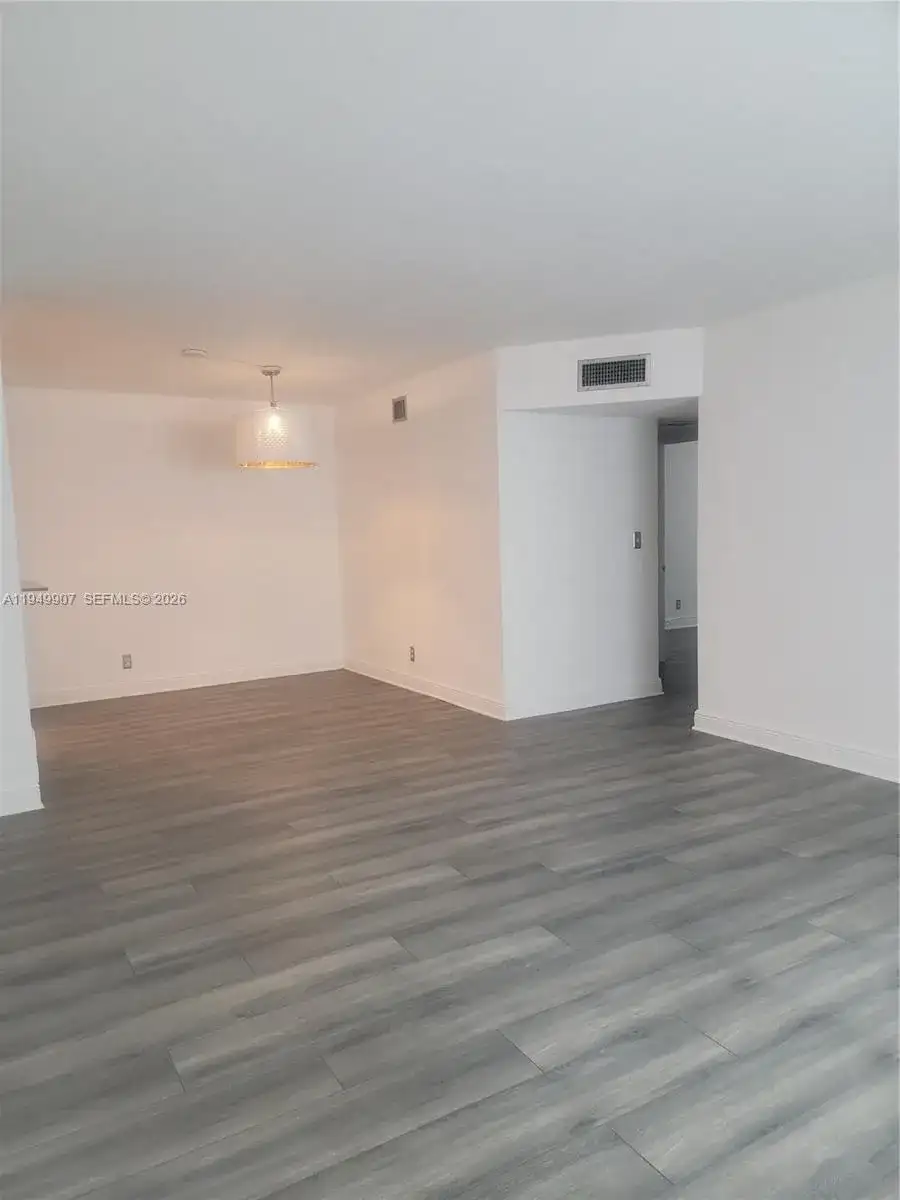 651 Pine Dr # 110, Pompano Beach FL 33060 photo 3