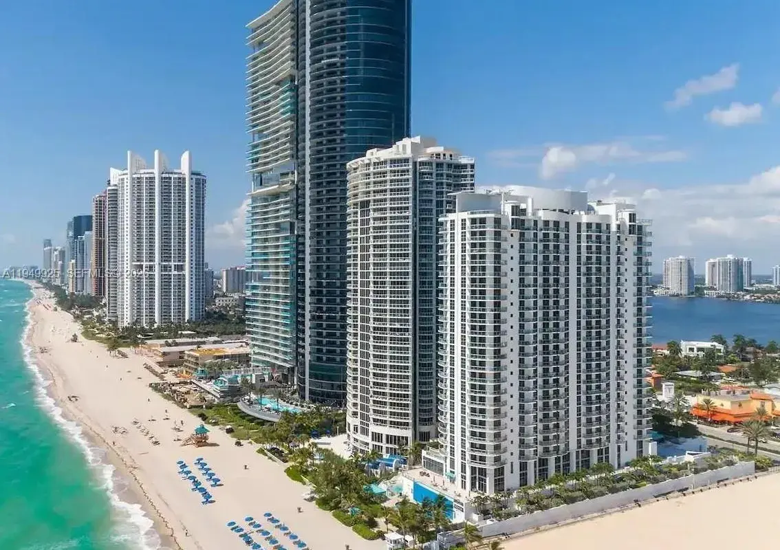 18683 Collins Ave # 1601, Sunny Isles Beach FL 33160