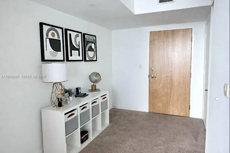 350 S Miami Ave # 2215, Miami FL 33130