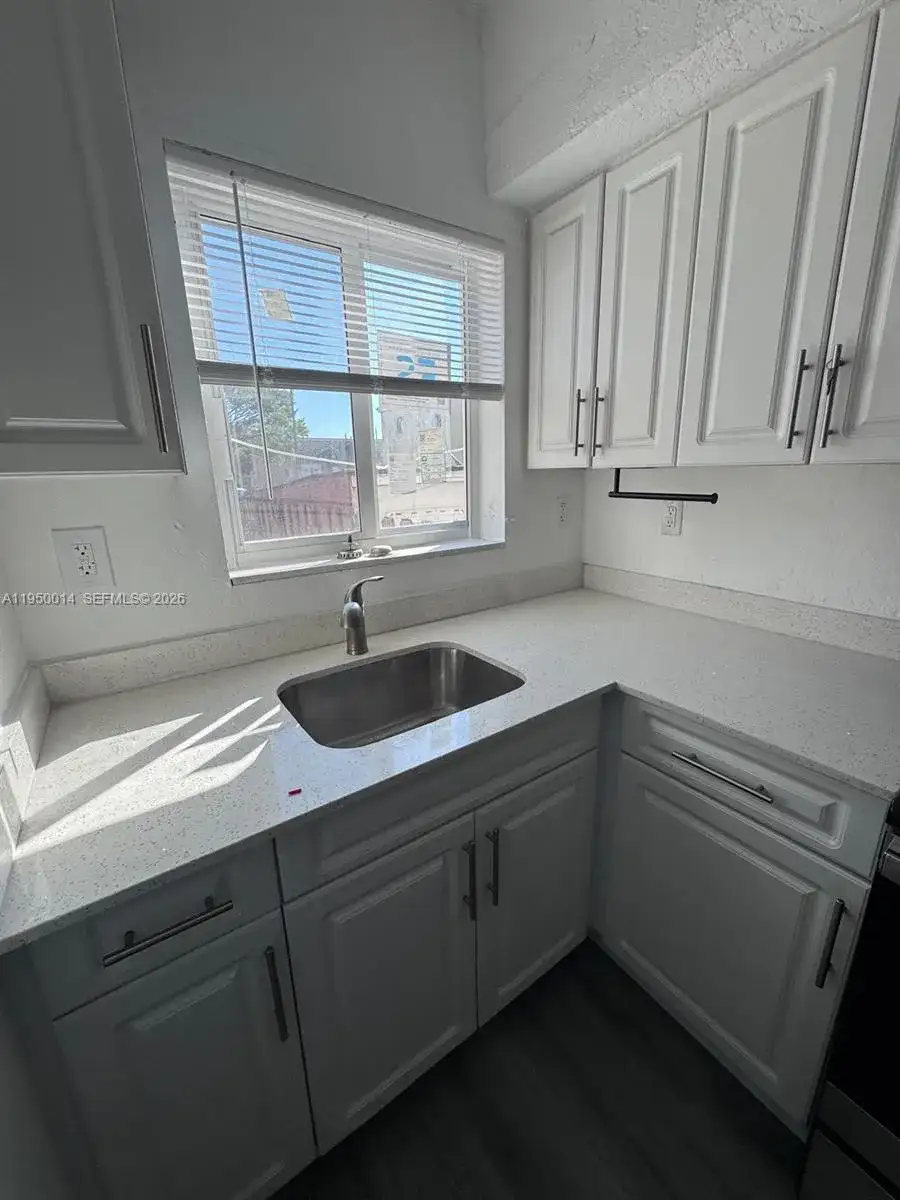 8463 NW 4th Ct # 8463, Miami FL 33150 photo 2