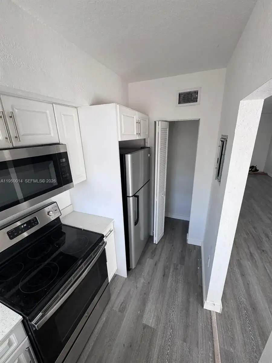 8463 NW 4th Ct # 8463, Miami FL 33150 photo 3