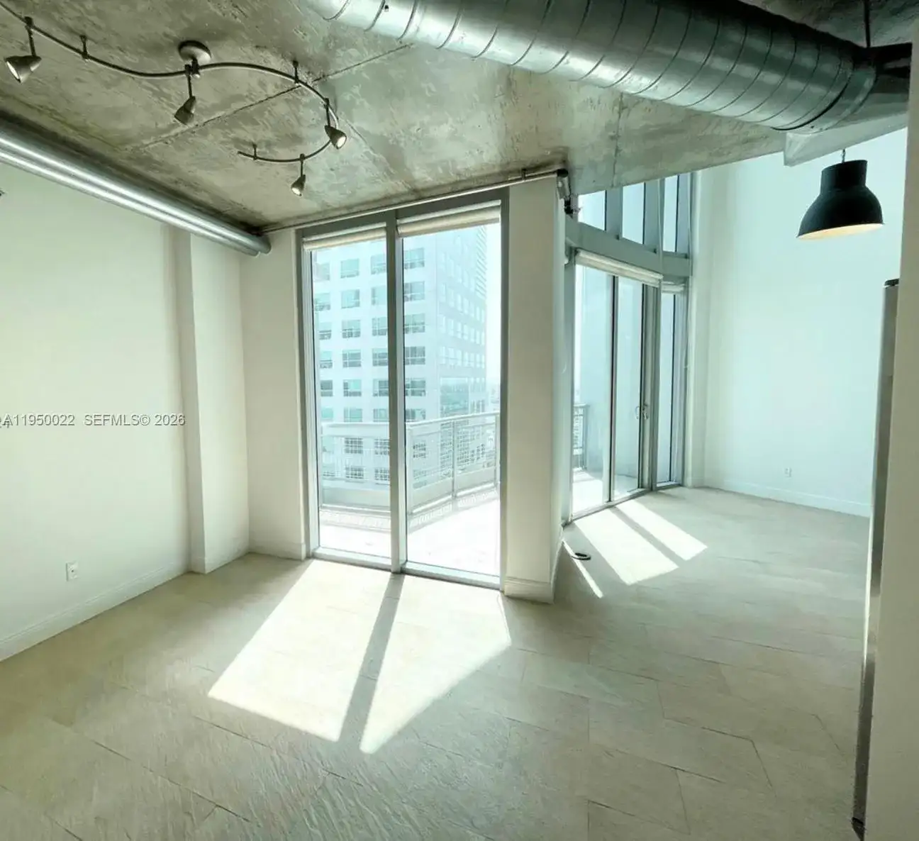 690 SW 1st Ct # 2134, Miami FL 33130 photo 4
