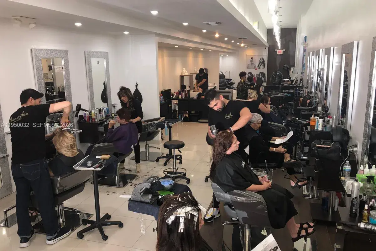1913 Hollywood Blvd, Hollywood FL 33020
