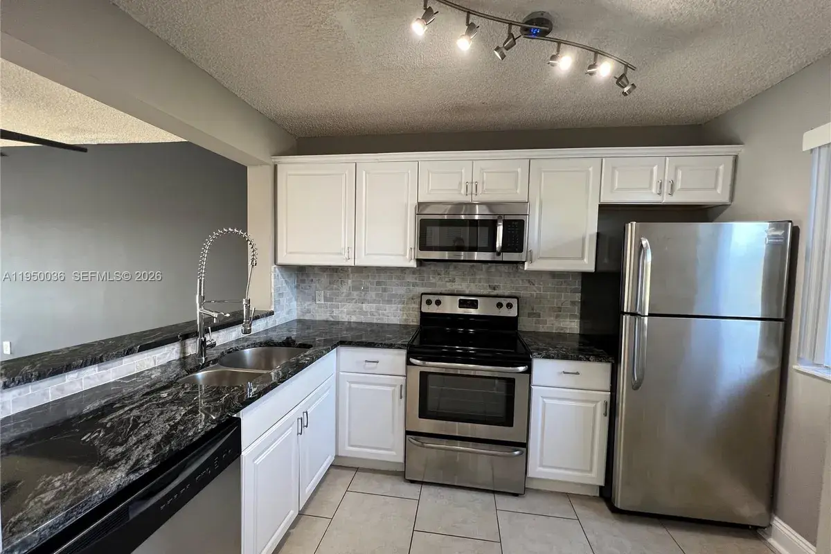 5200 NW 31st Ave # 175, Fort Lauderdale FL 33309