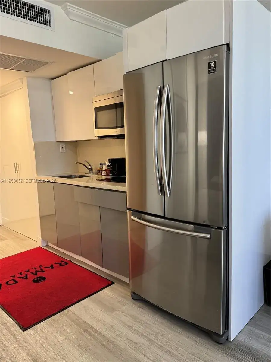 19201 Collins Ave # 1018, Sunny Isles Beach FL 33160 photo 5