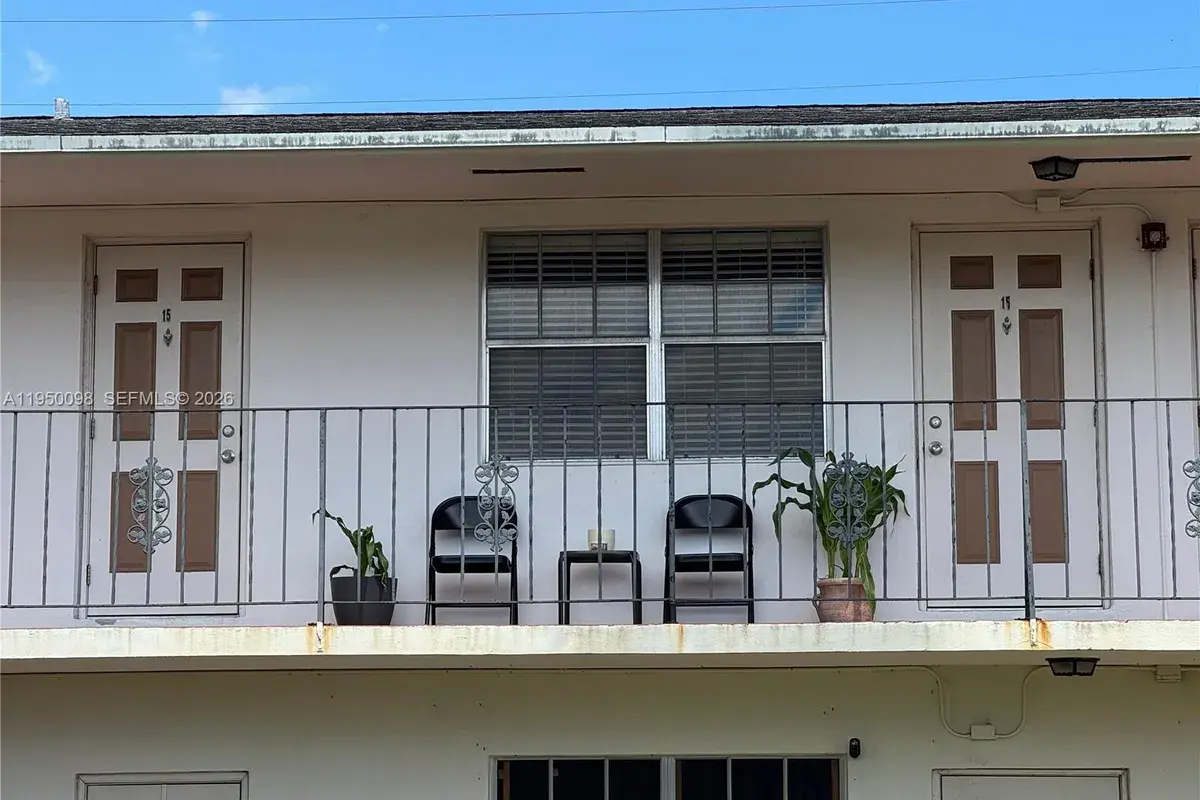 1825 Cleveland St # 15, Hollywood FL 33020