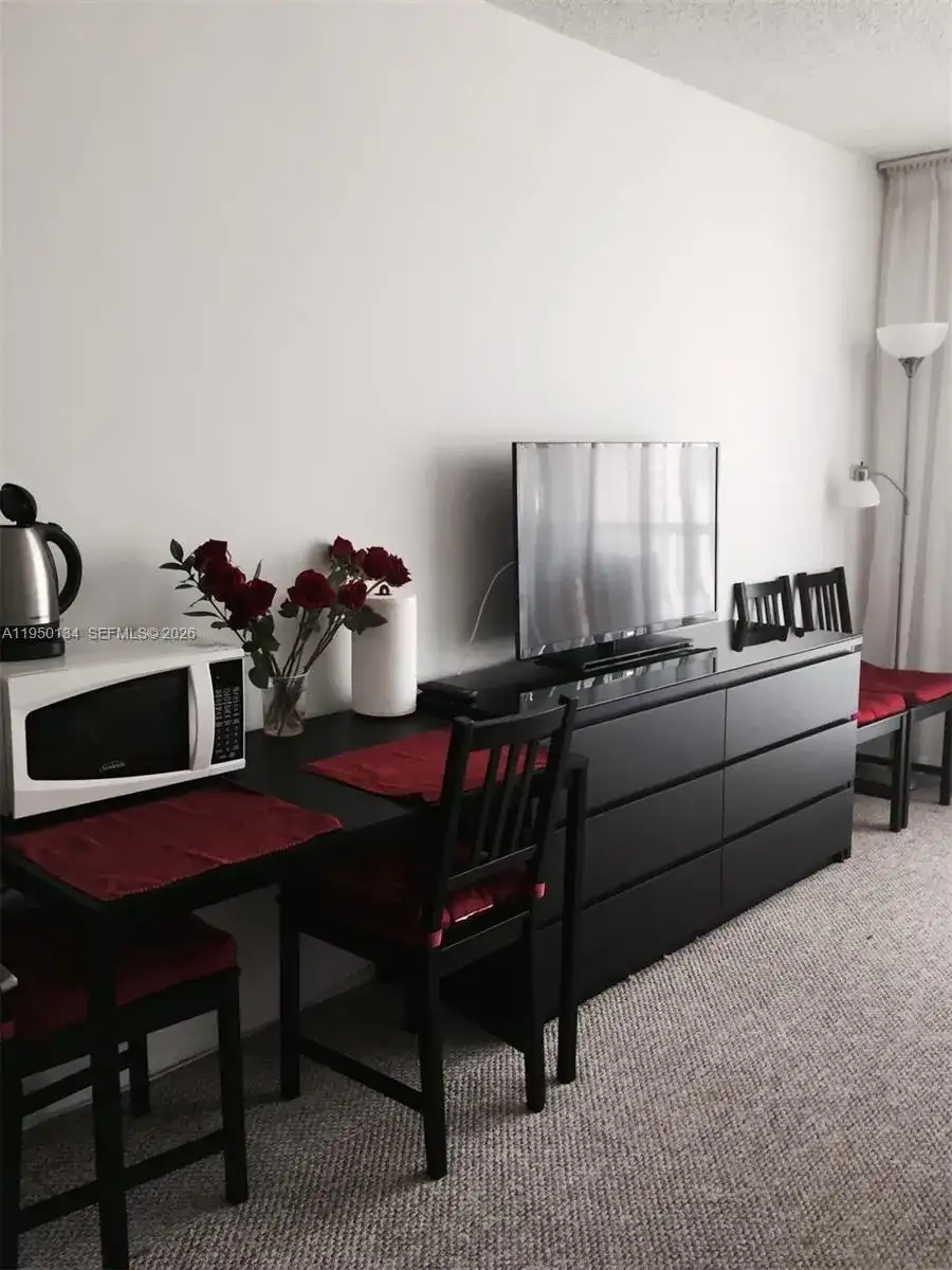 19201 Collins Ave # 1033, Sunny Isles Beach FL 33160 photo 5
