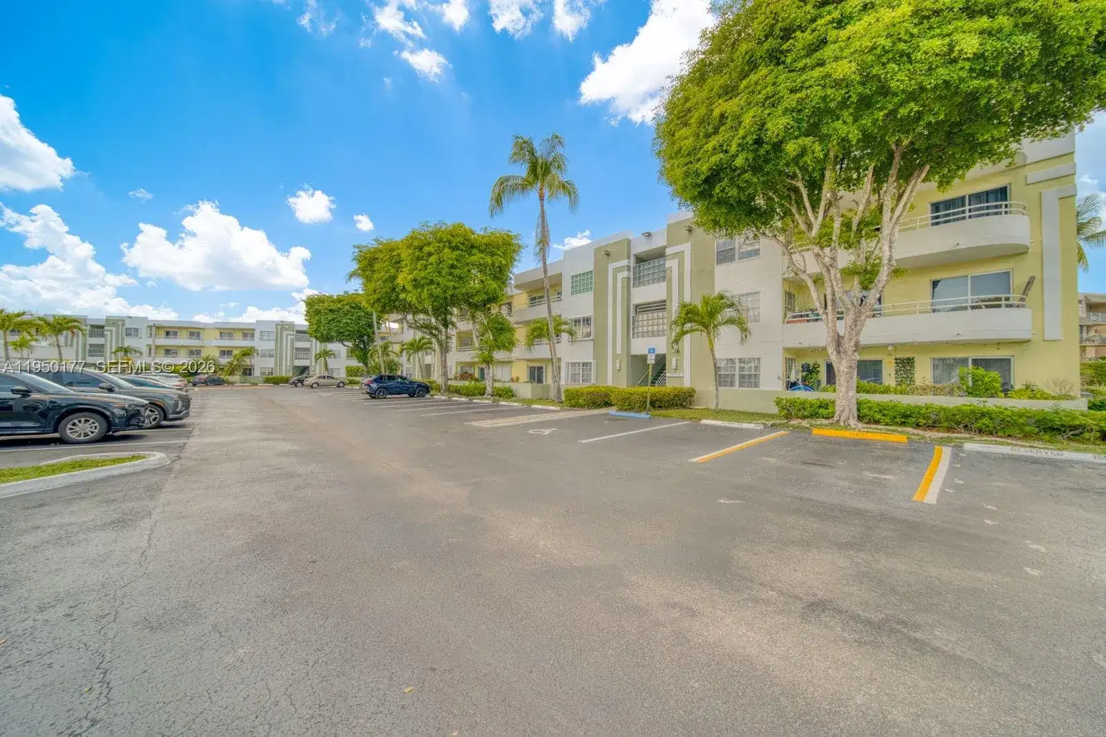 10795 SW 108th Ave # 304, Miami FL 33176 photo 2