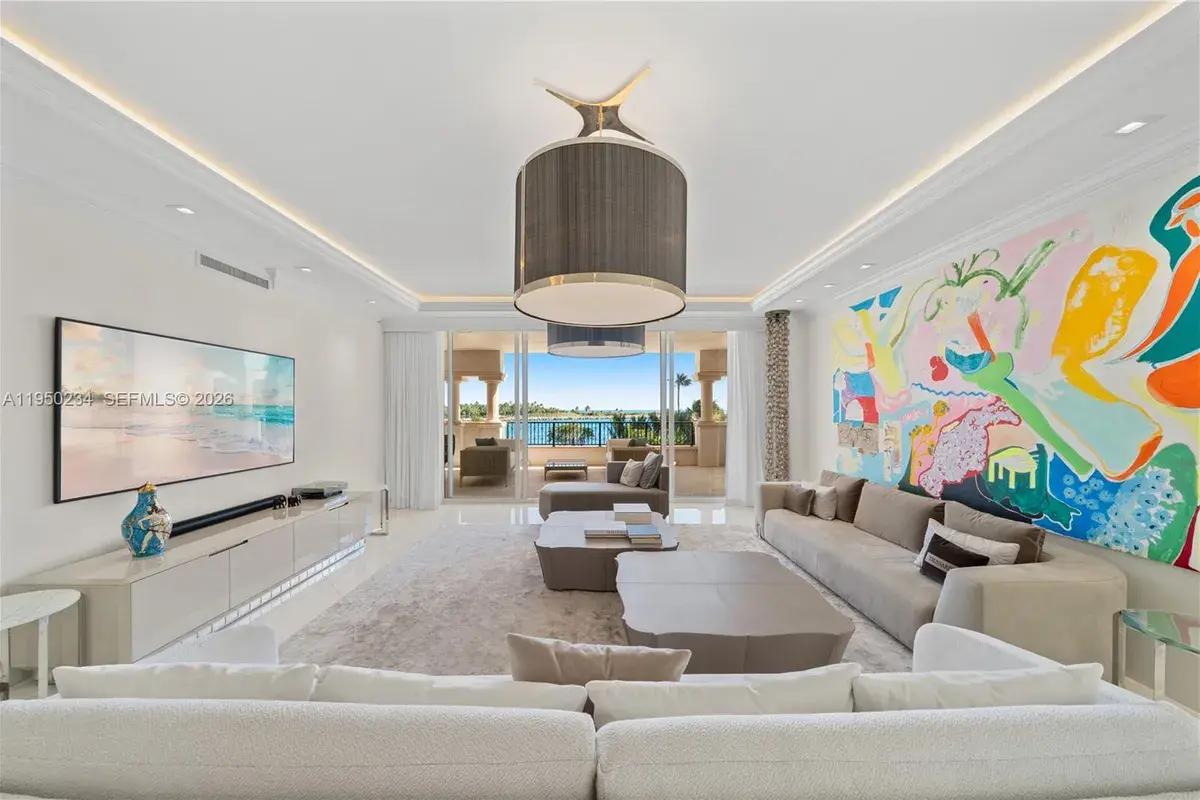 7124 Fisher Island Dr # 7124, Miami Beach FL 33109