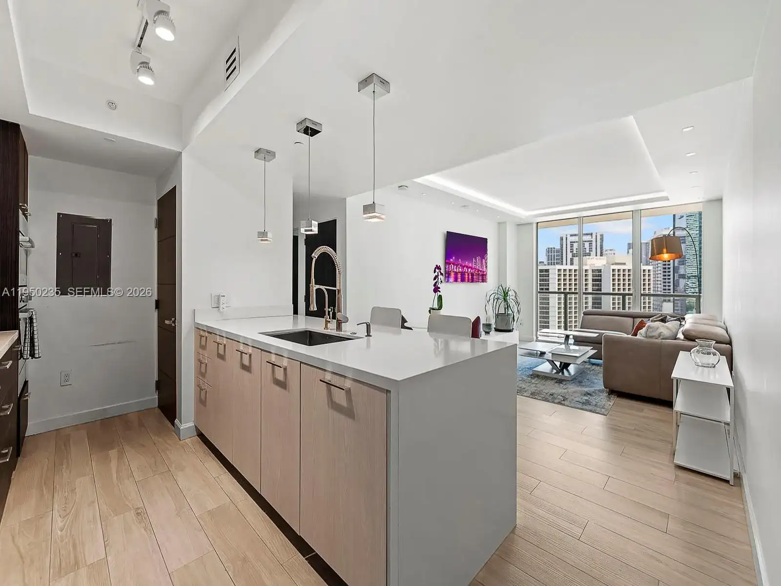 500 Brickell Ave # 2203, Miami FL 33131 photo 4