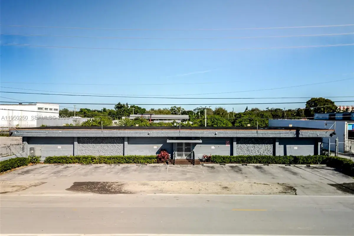 1001 NW 72nd St, Miami FL 33150