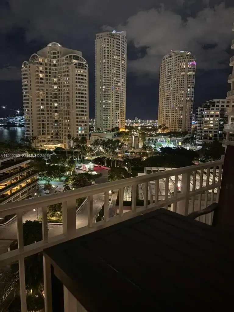 701 Brickell Key Blvd # 1105, Miami FL 33131 photo 4