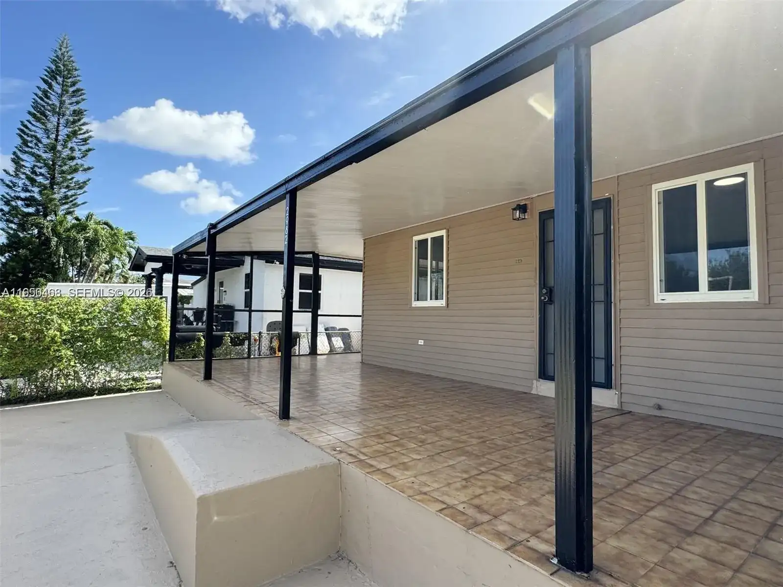 2982 NW 95th St, Miami FL 33147 photo 4