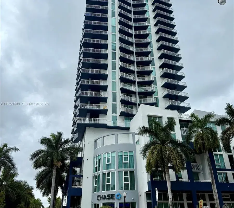 275 NE 18th St # 910, Miami FL 33132