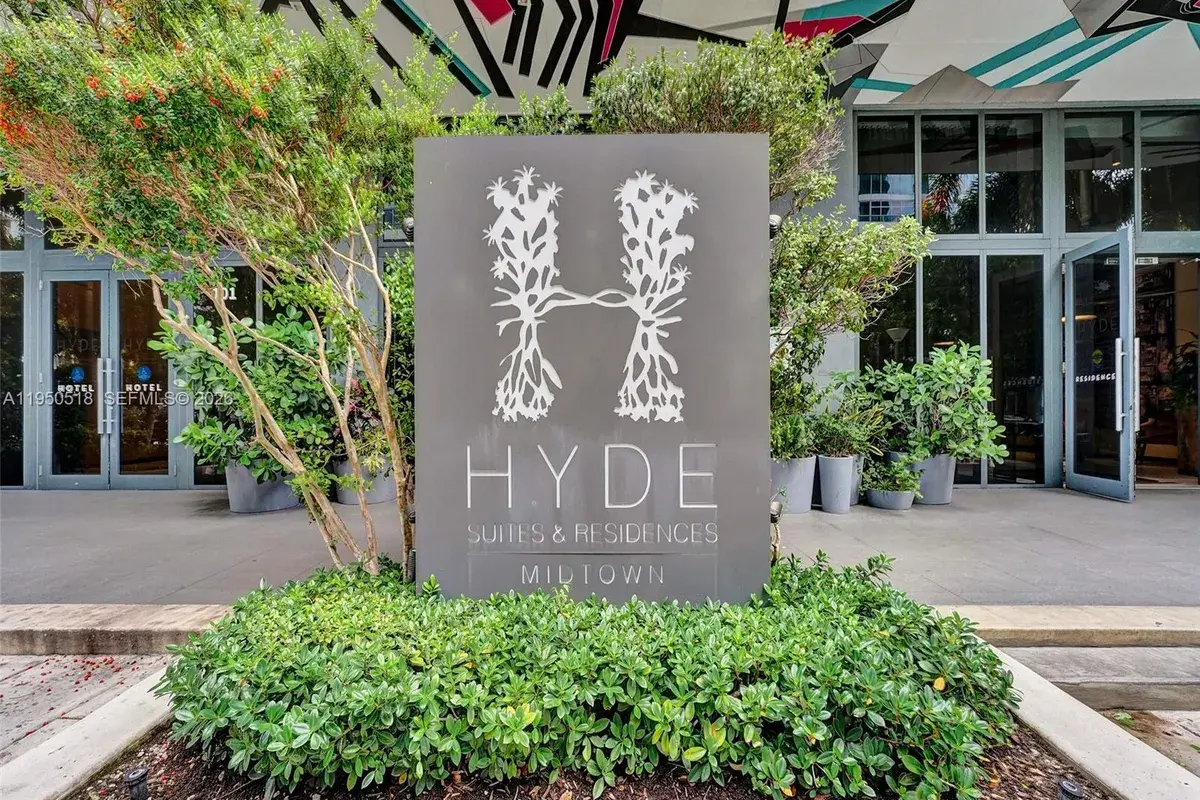 121 NE 34th St # 2806A, Miami FL 33137