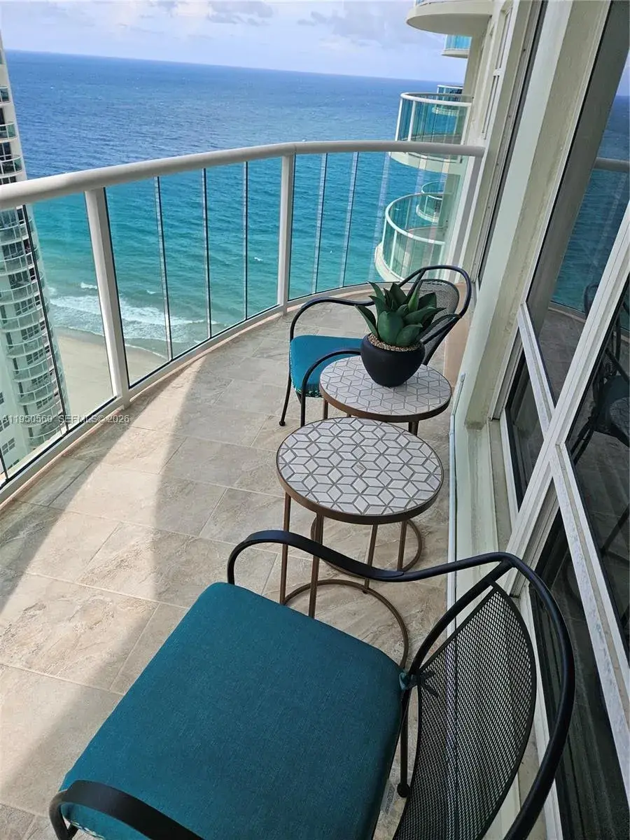 3400 Galt Ocean Dr # 2105S, Fort Lauderdale FL 33308