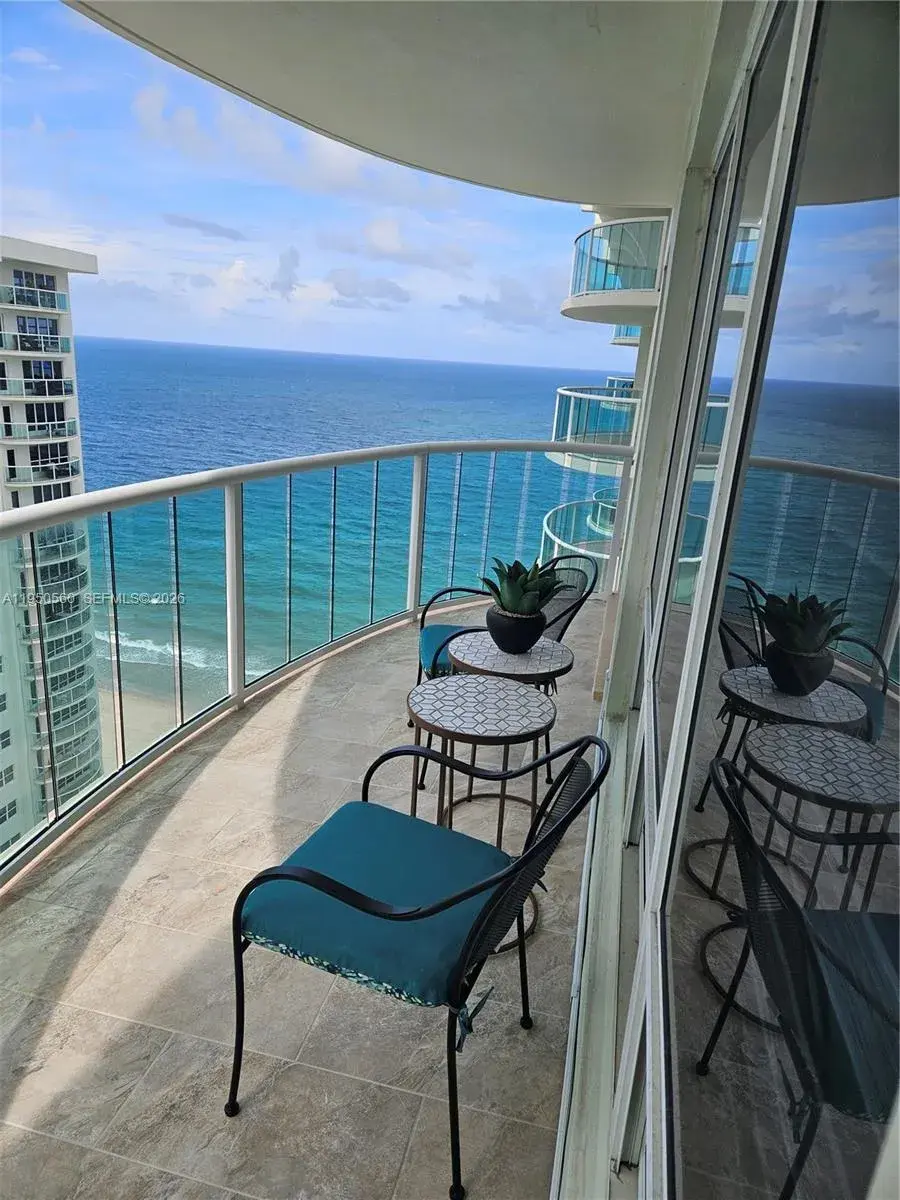 3400 Galt Ocean Dr # 2105S, Fort Lauderdale FL 33308