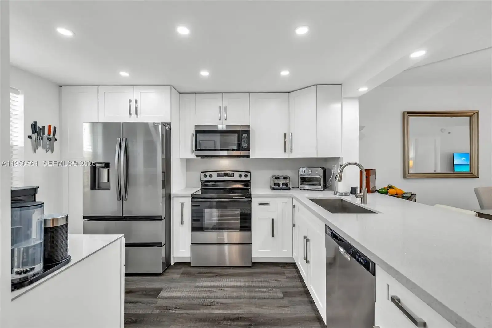 3910 Inverrary Blvd # B, Lauderhill FL 33319 photo 4